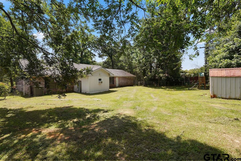 260 County Road 2302
