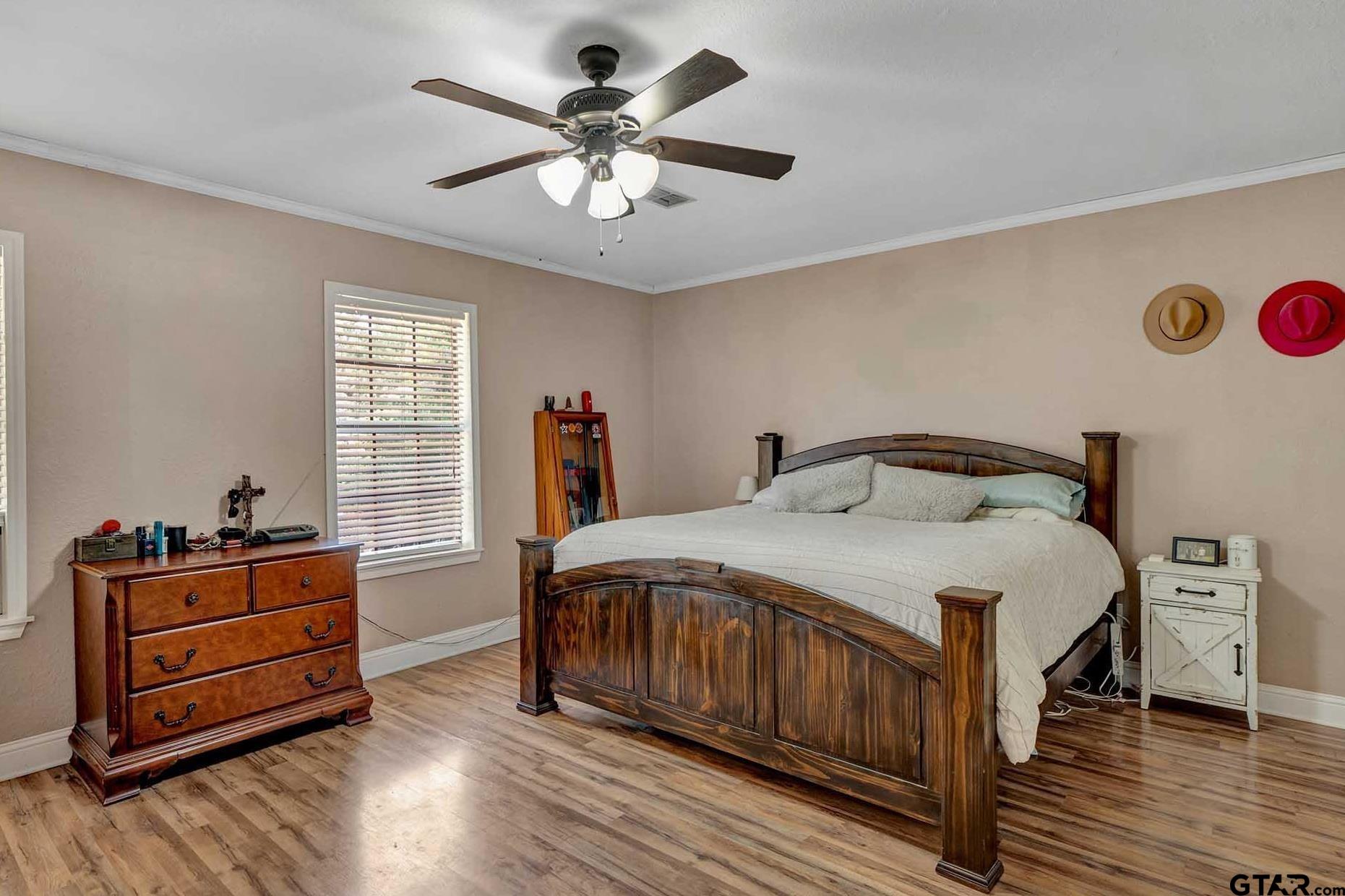 260 County Road 2302