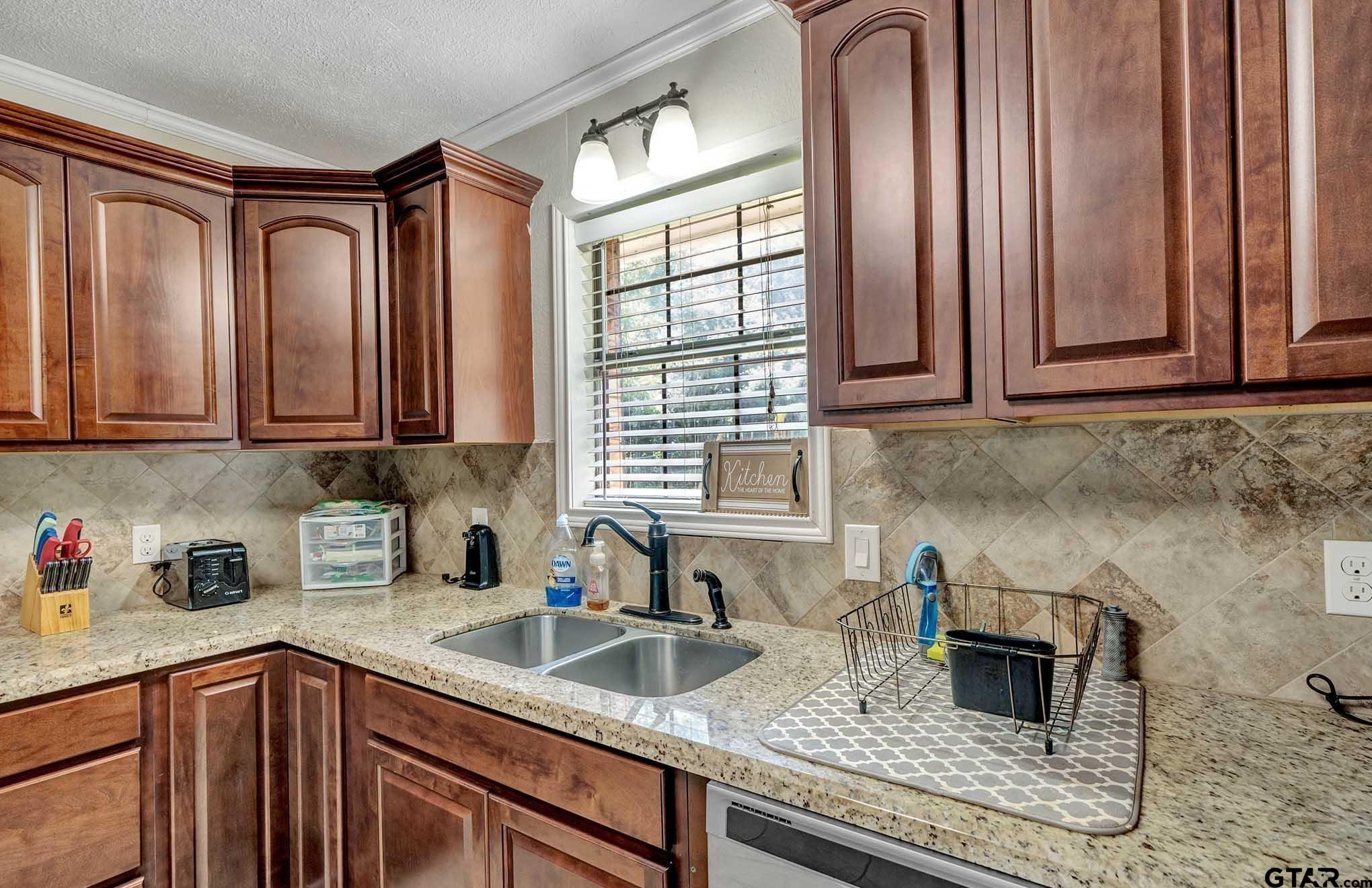 260 County Road 2302