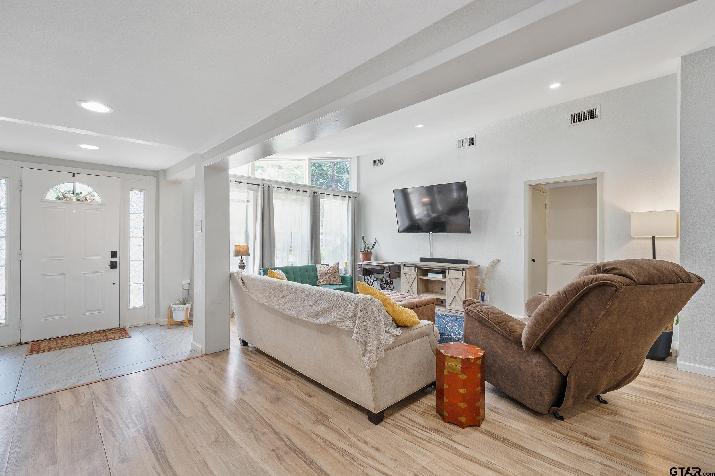 1312 Powers Drive
