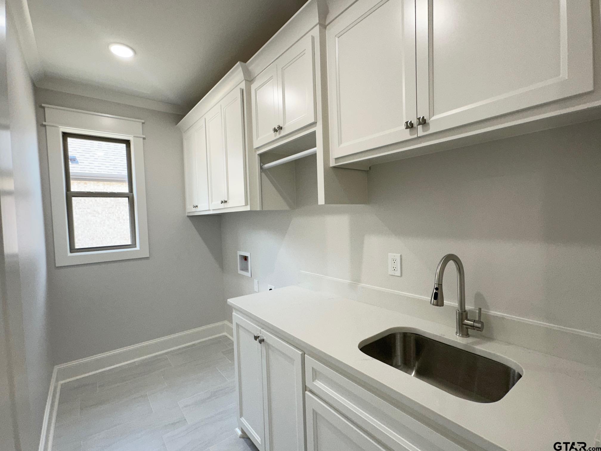 1213 Seagull Cir.