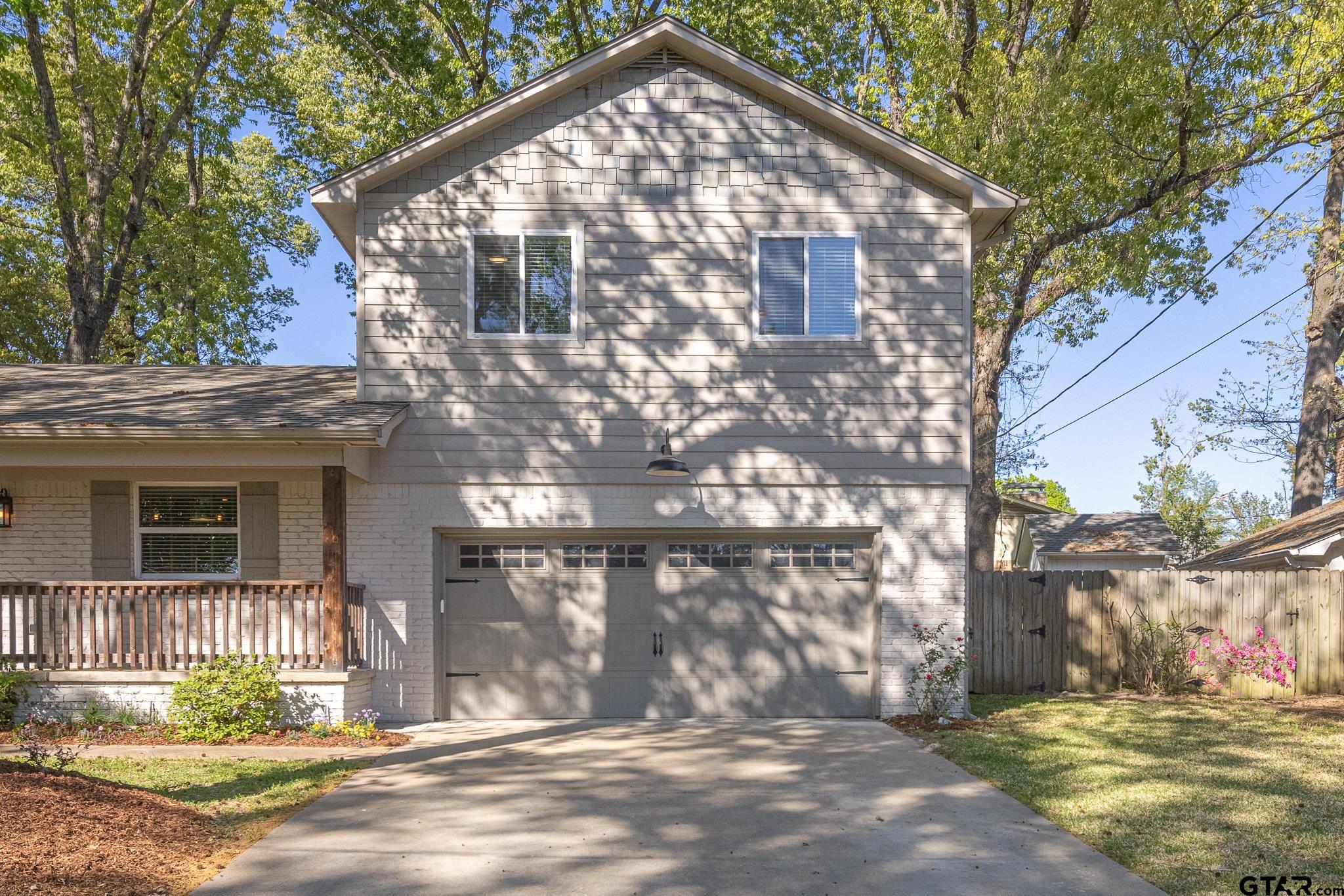 700 Oxford Drive