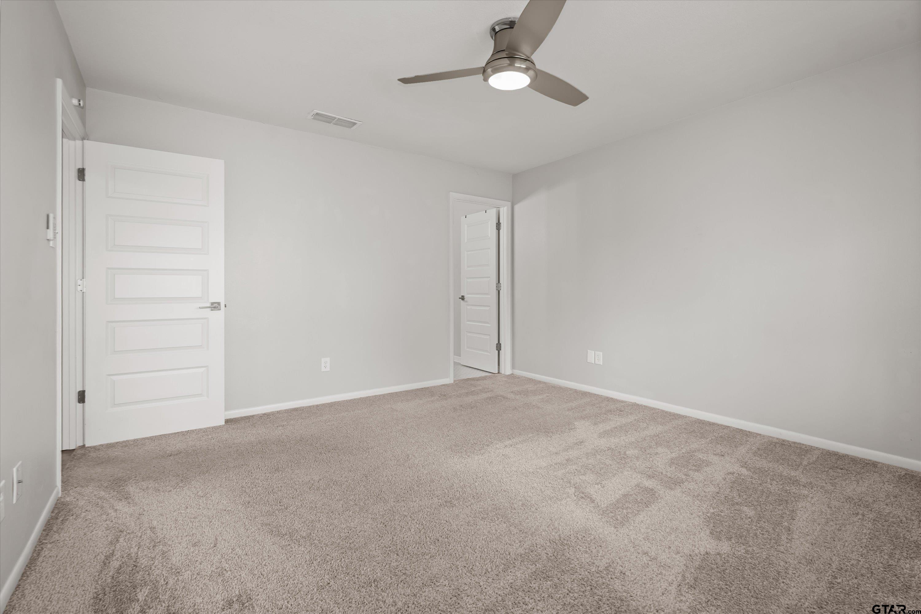 700 Oxford Drive