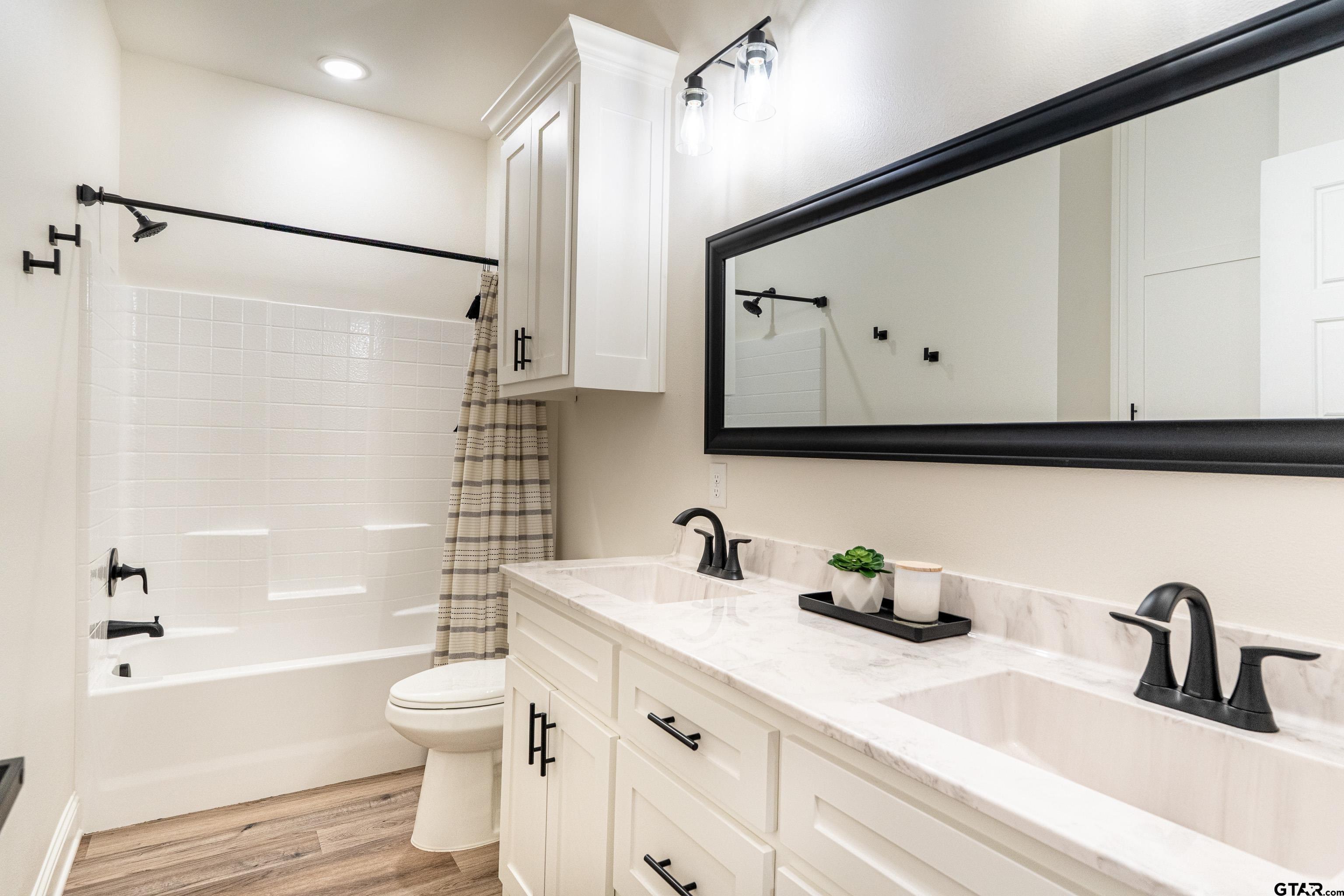 4244 County Road 1295