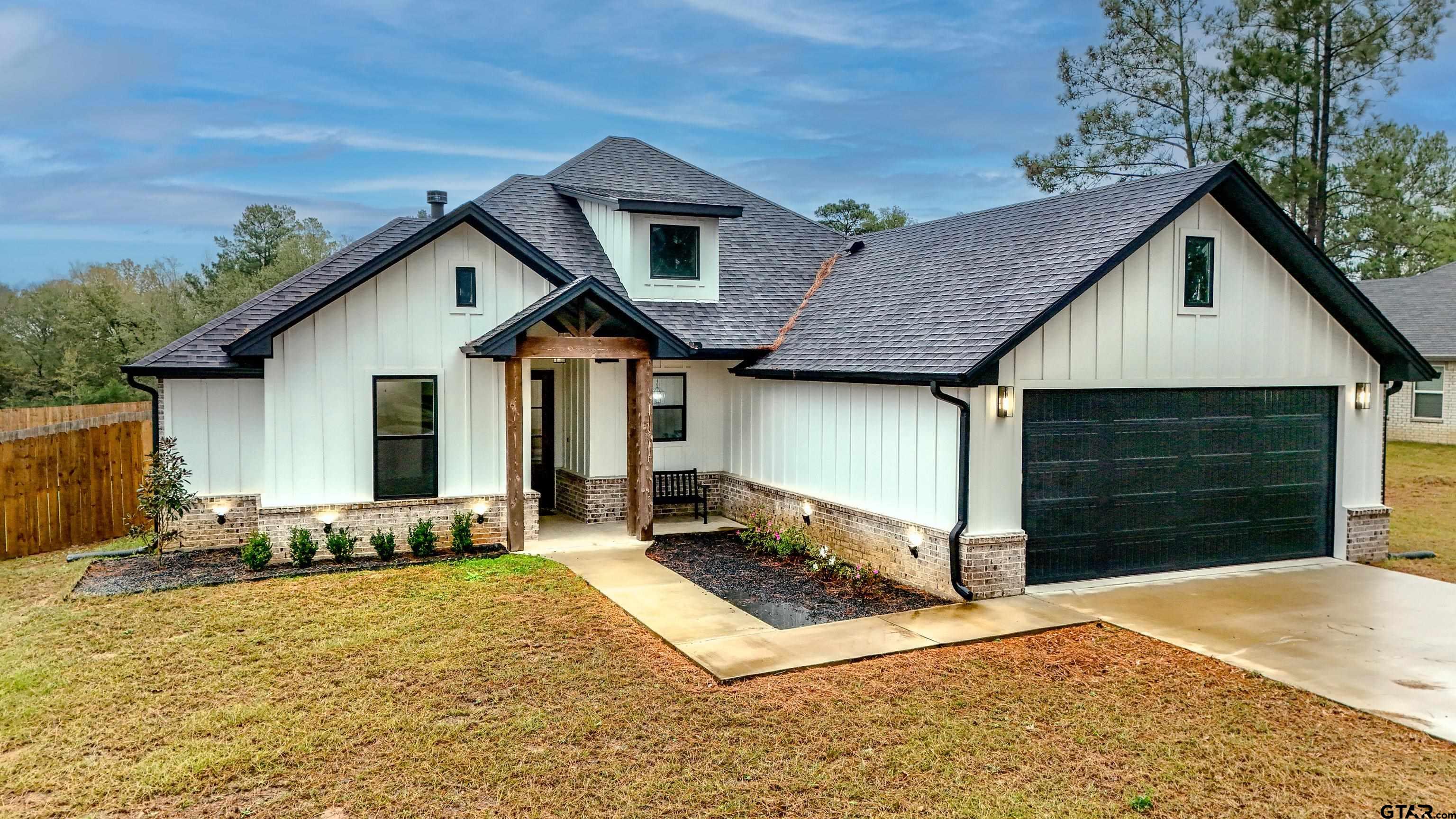 4244 County Road 1295