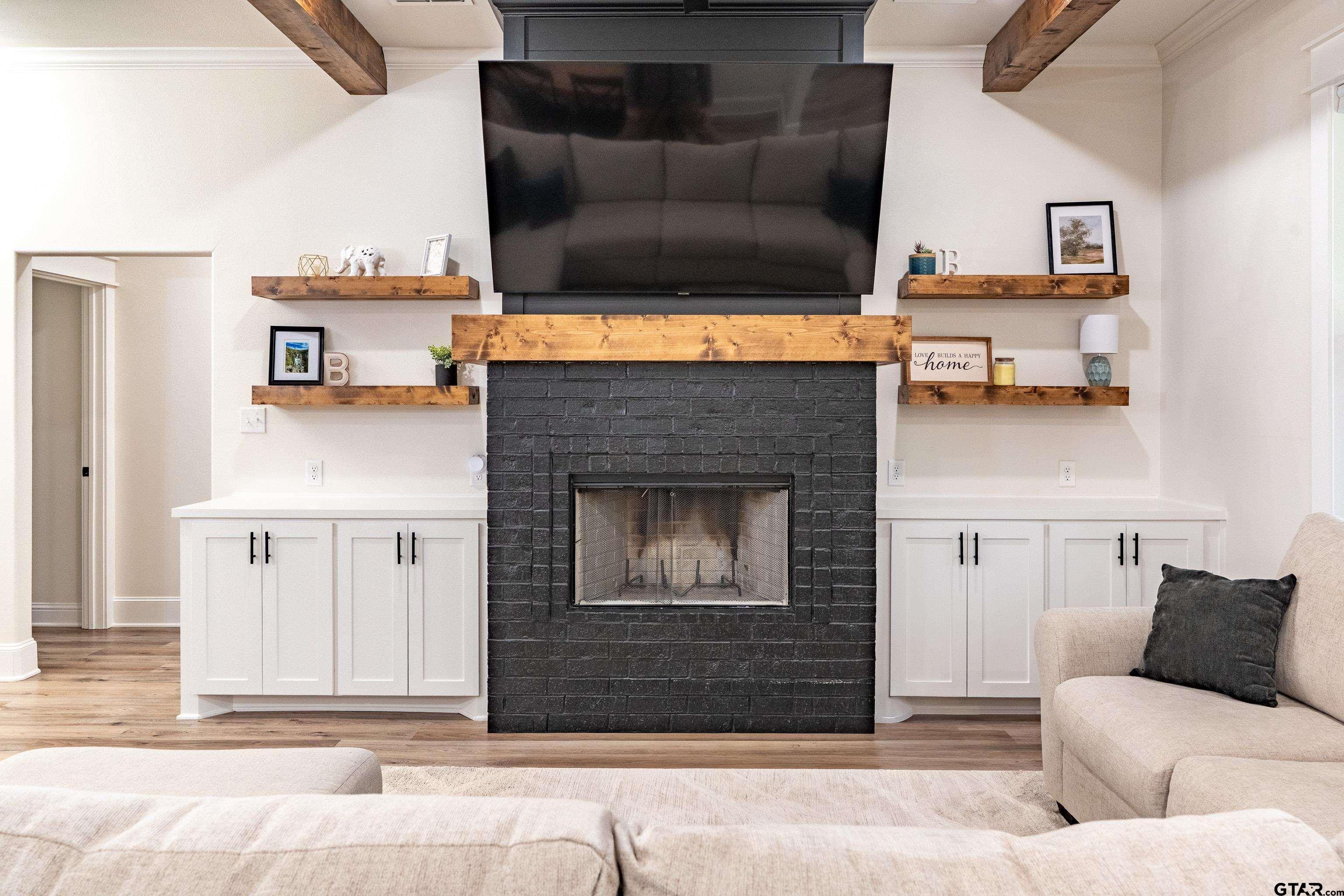 4244 County Road 1295