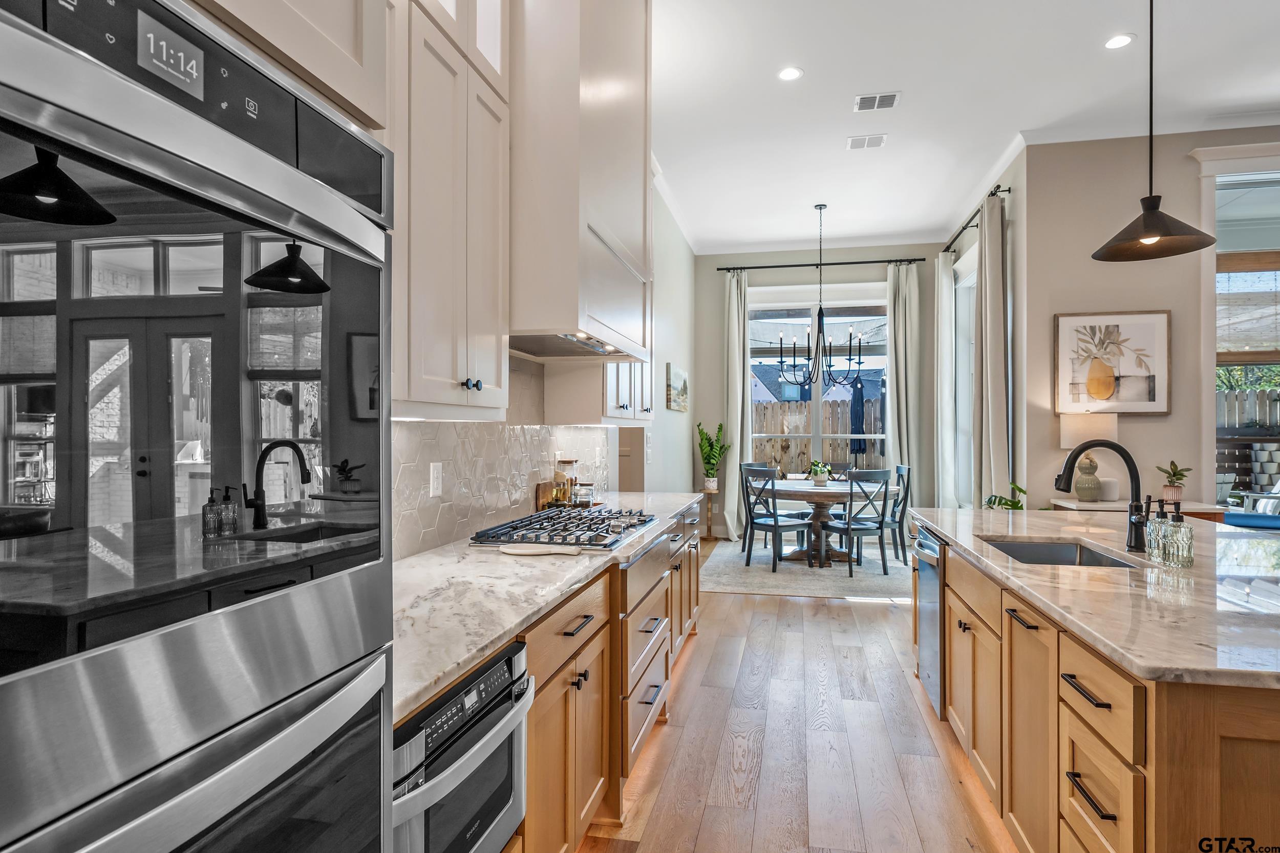 4538 Brushy Creek Cove