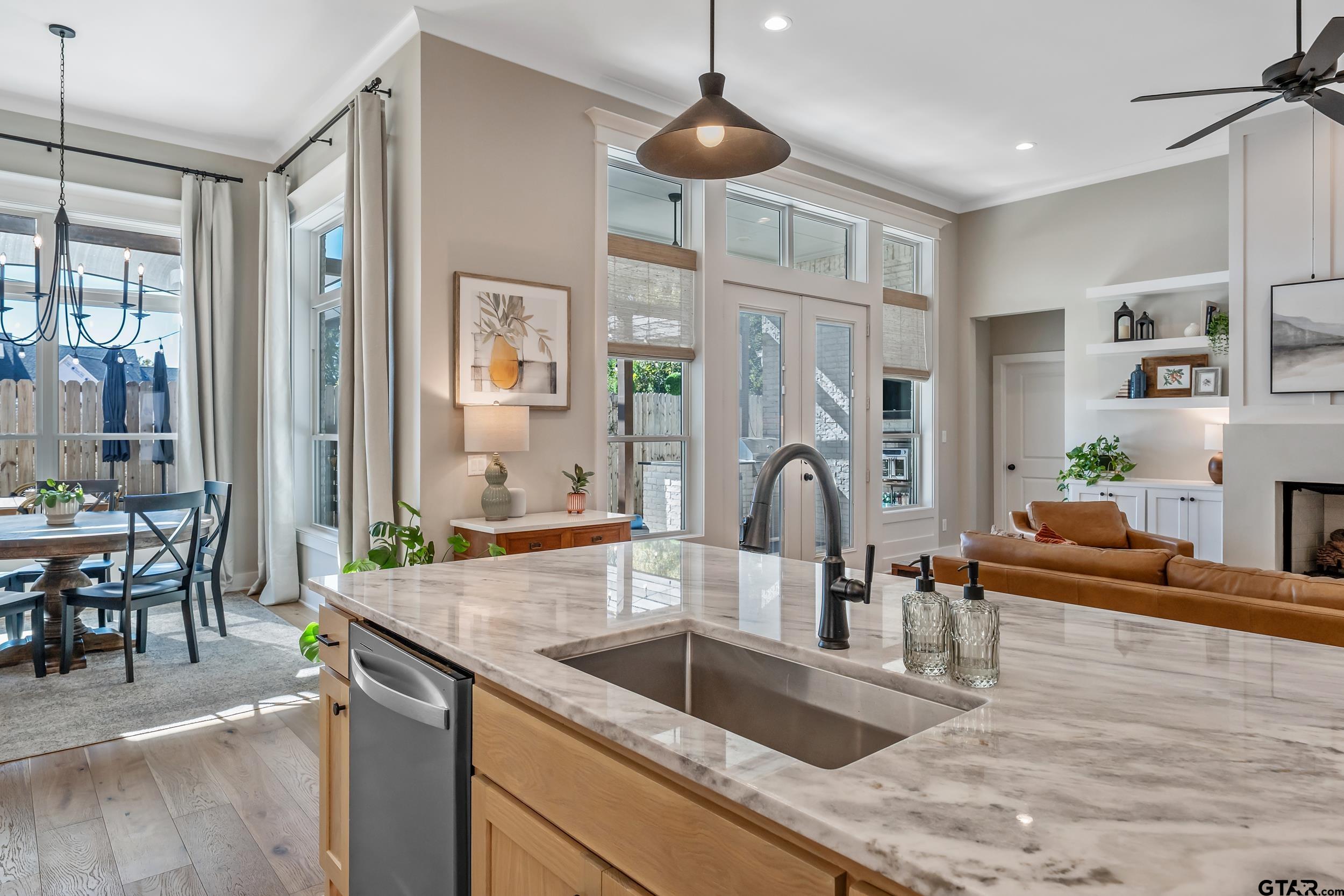 4538 Brushy Creek Cove