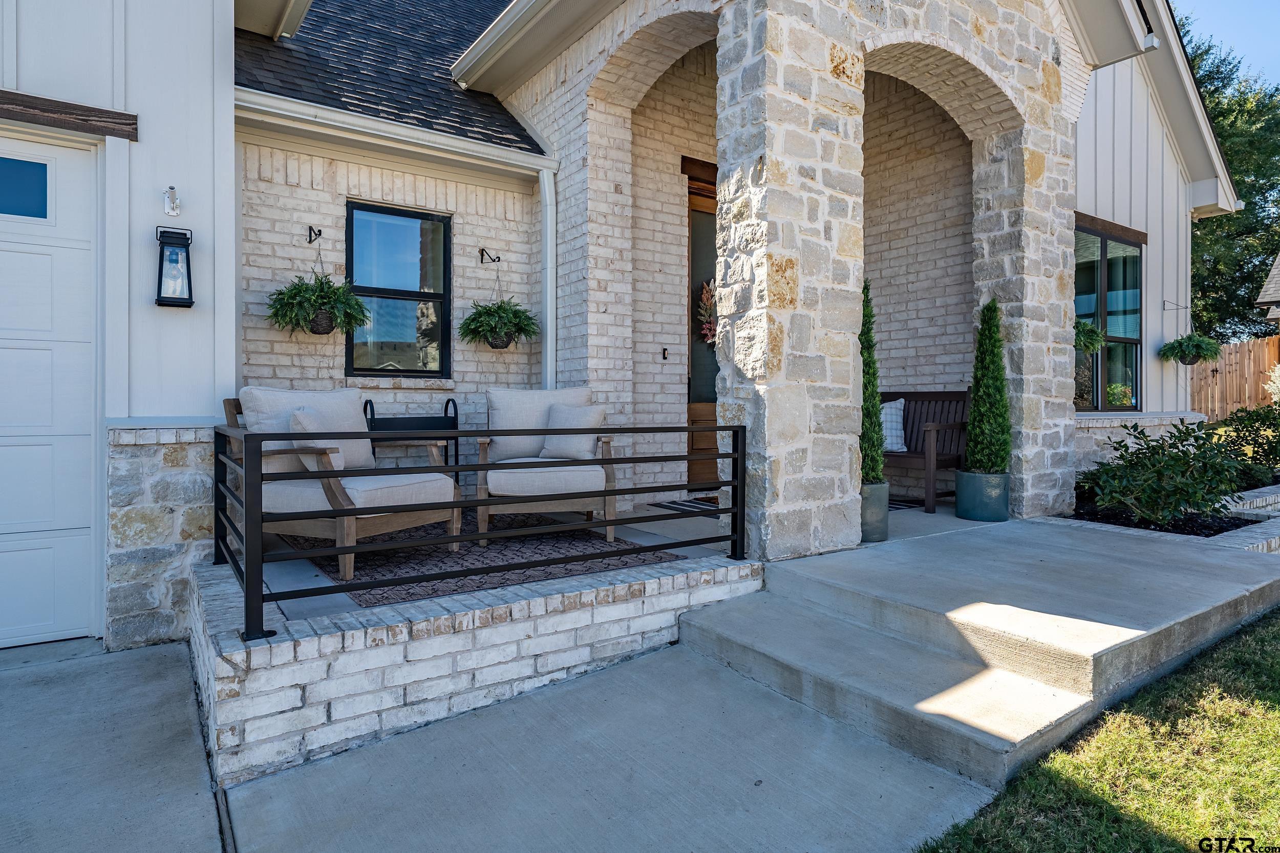 4538 Brushy Creek Cove