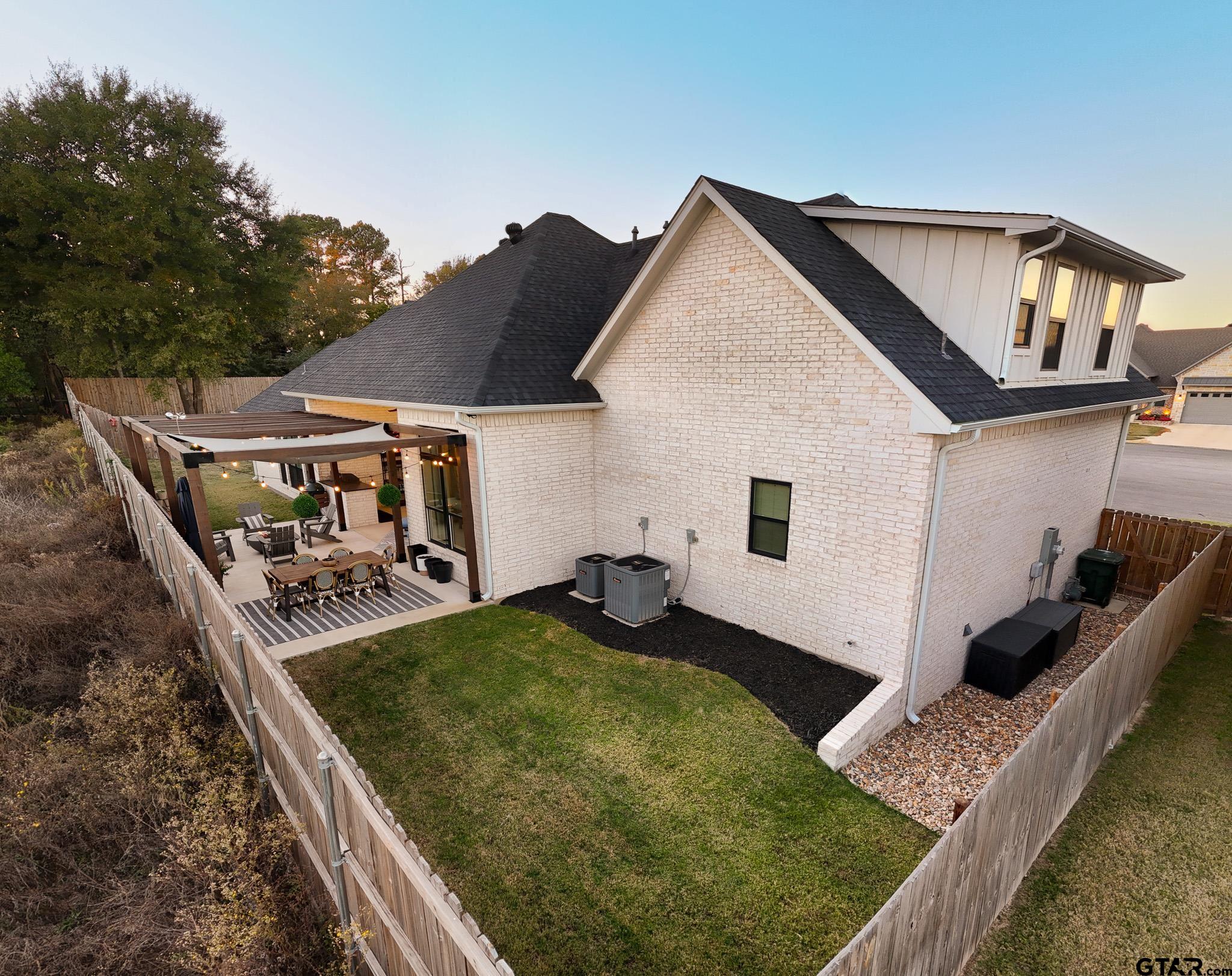 4538 Brushy Creek Cove