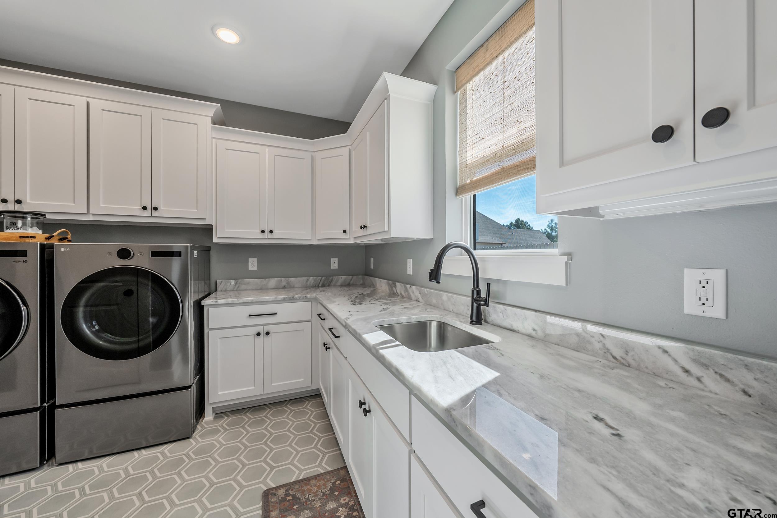 4538 Brushy Creek Cove