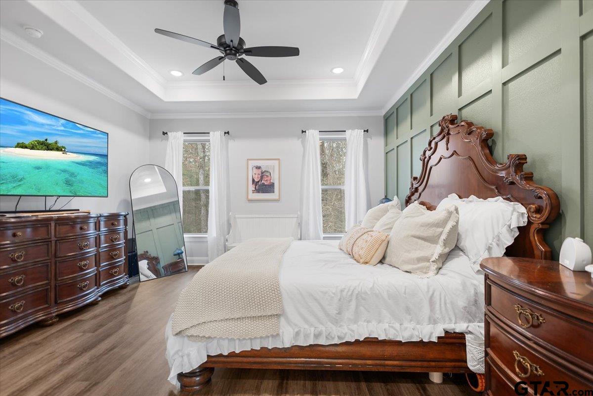 9135 Long Branch