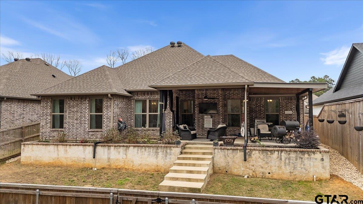 9135 Long Branch
