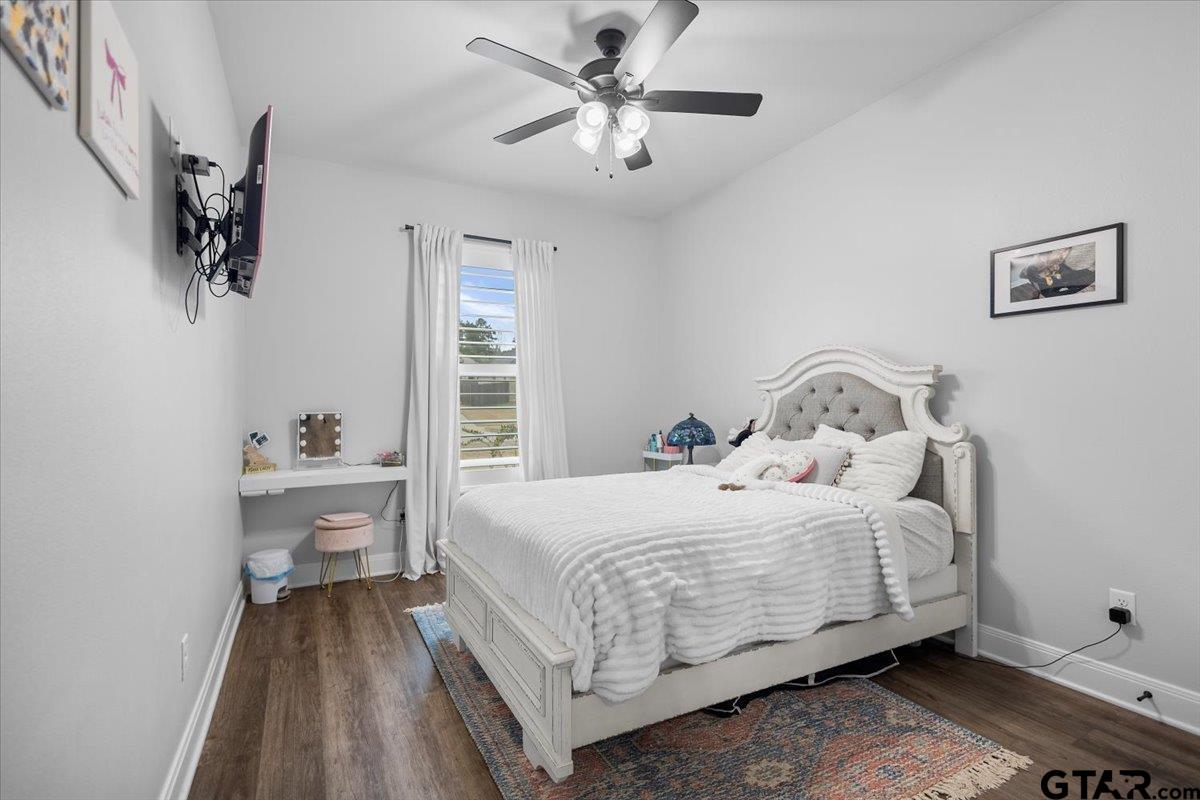 9135 Long Branch