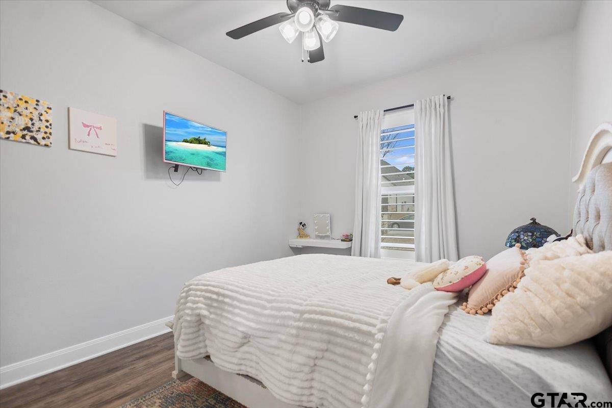 9135 Long Branch