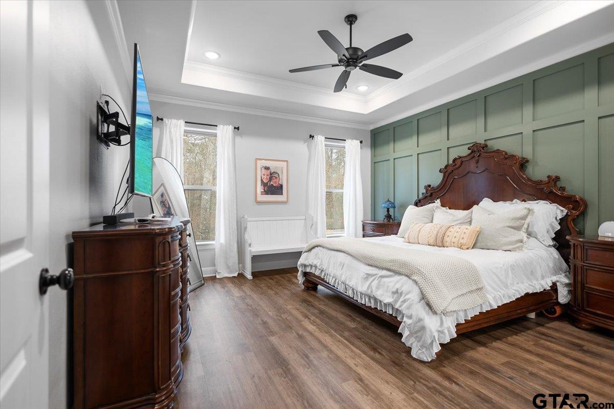 9135 Long Branch