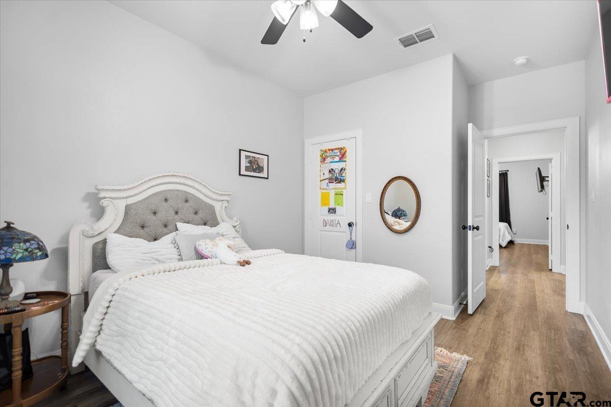 9135 Long Branch