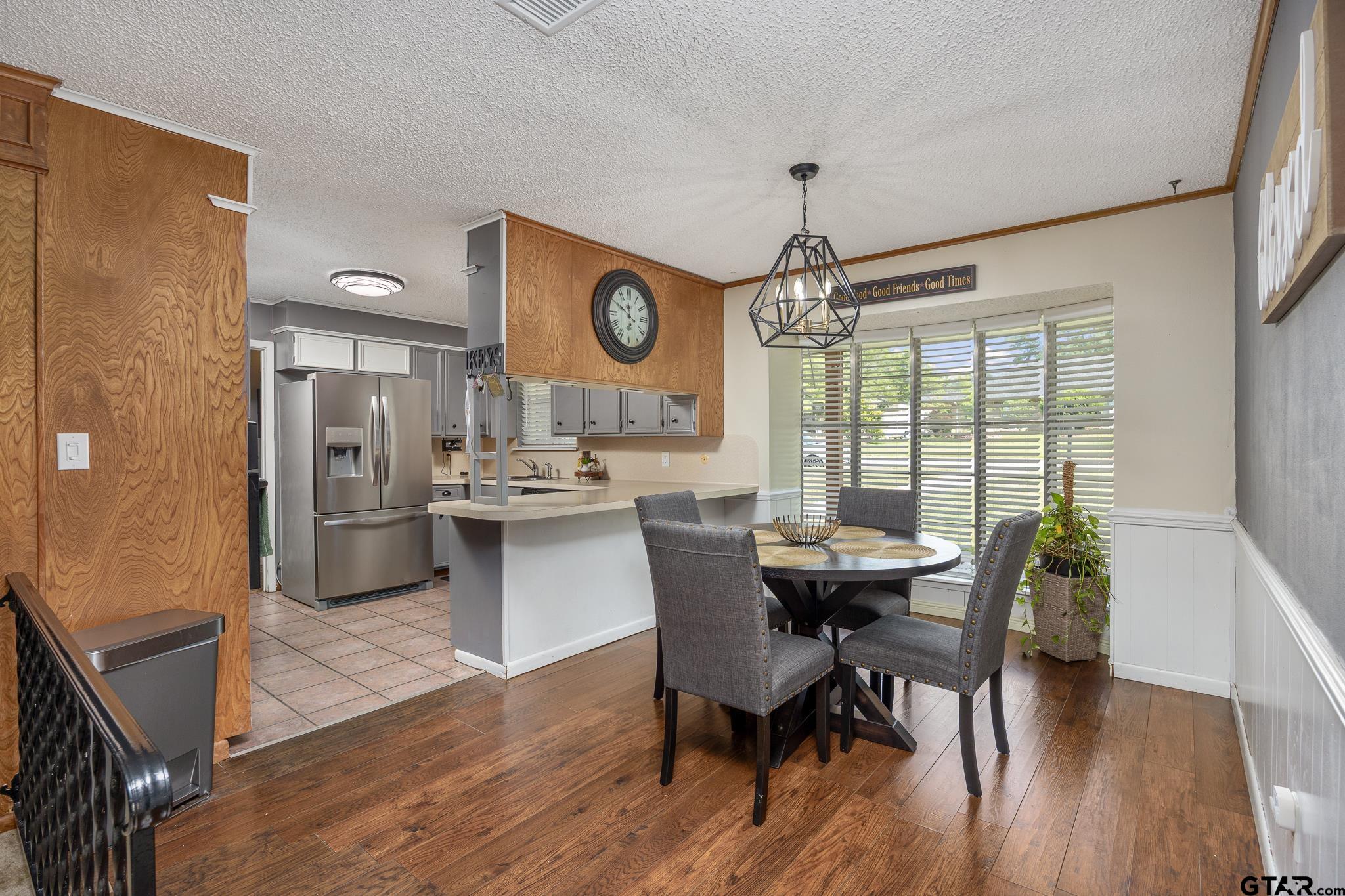 4427 Dundee dr