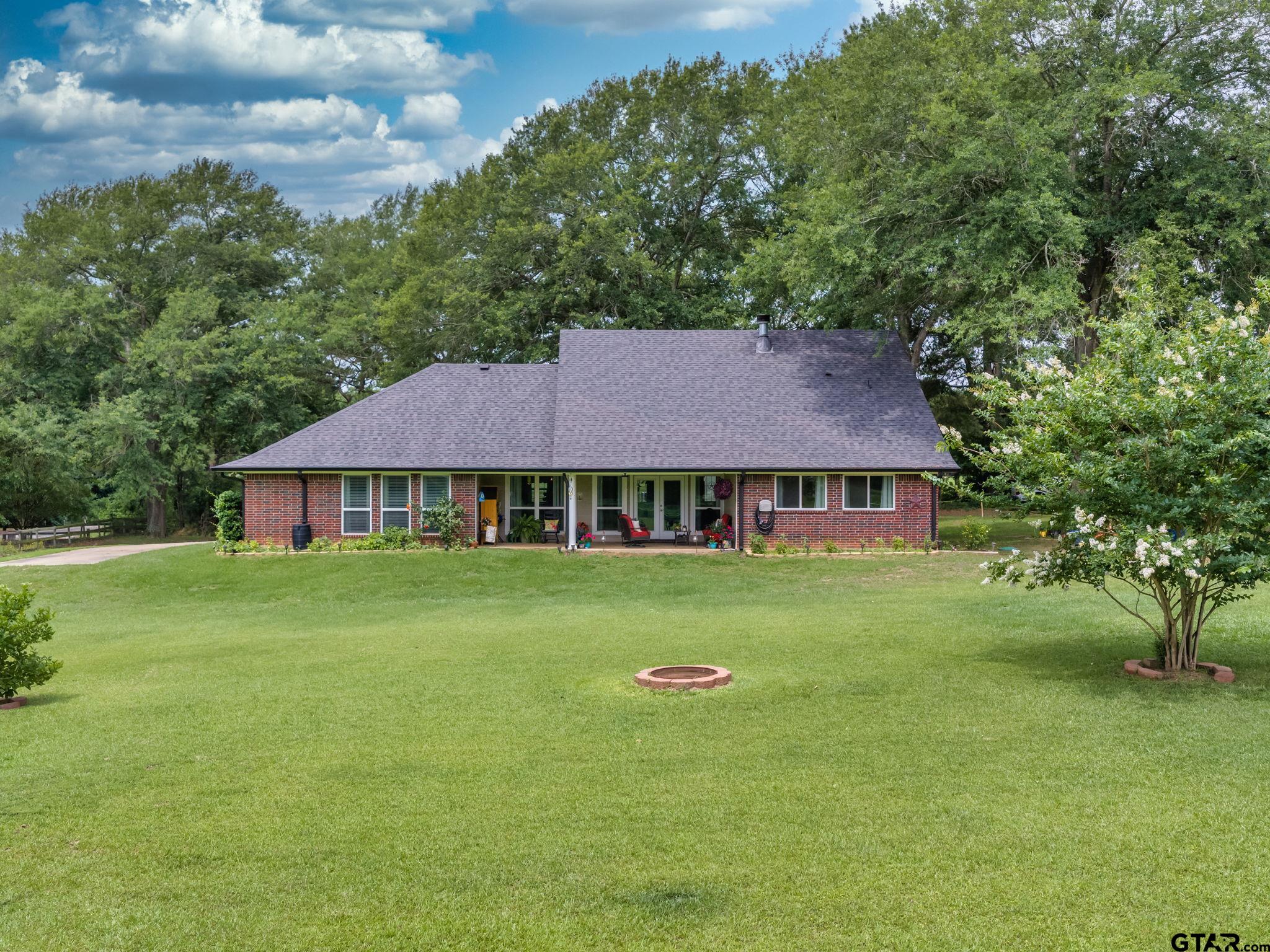 11718 County Road 2174