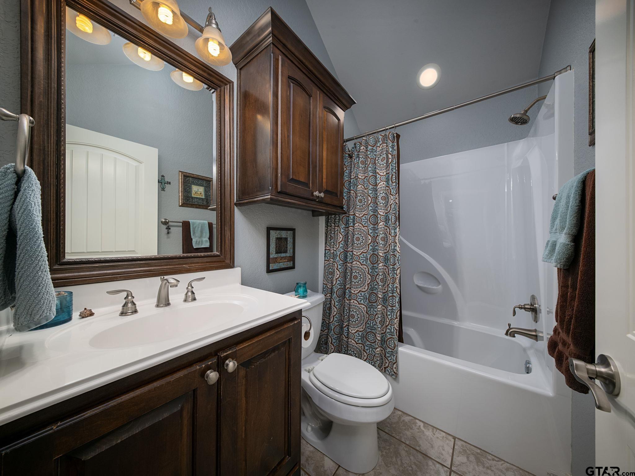 11718 County Road 2174