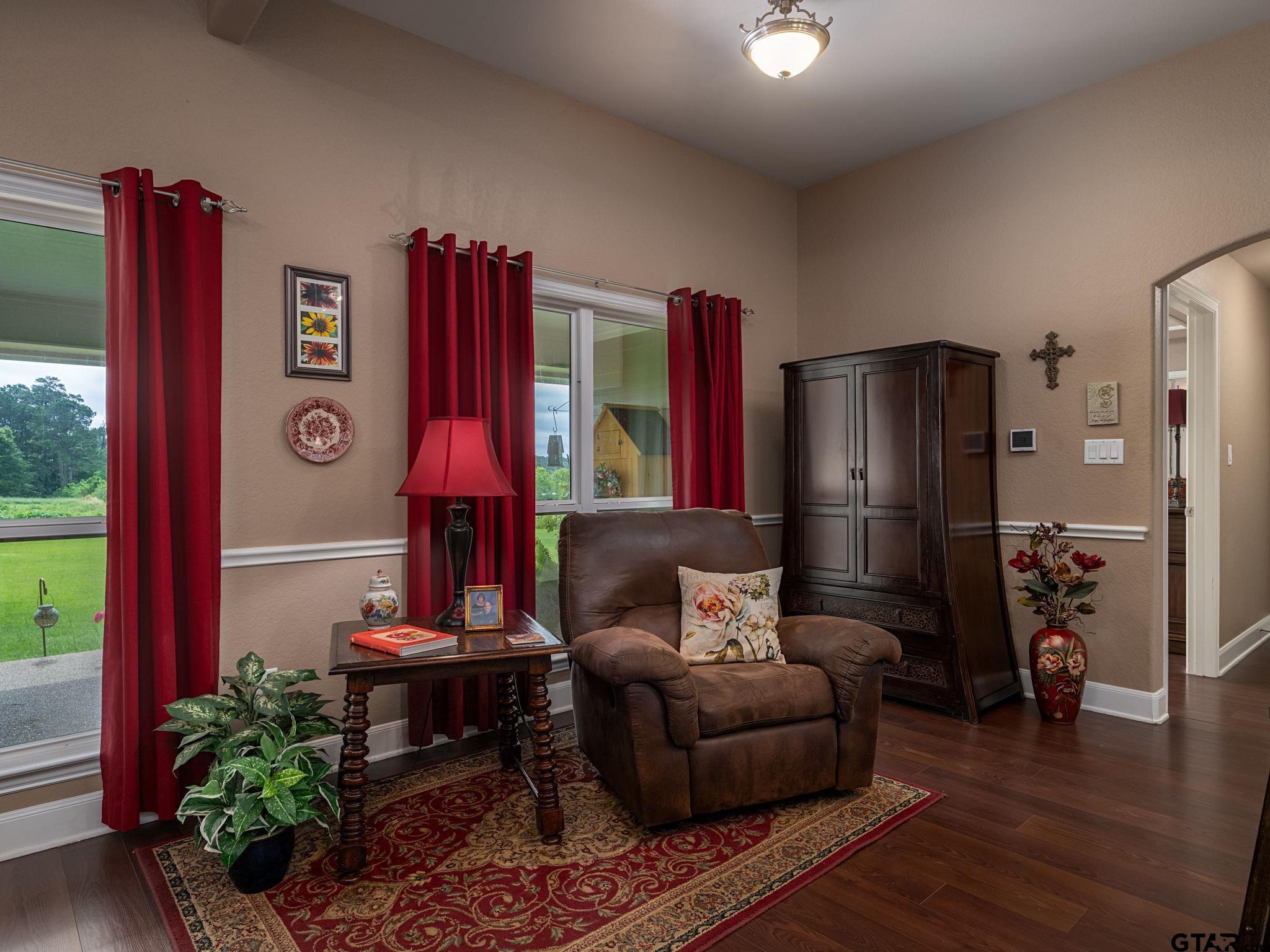 11718 County Road 2174
