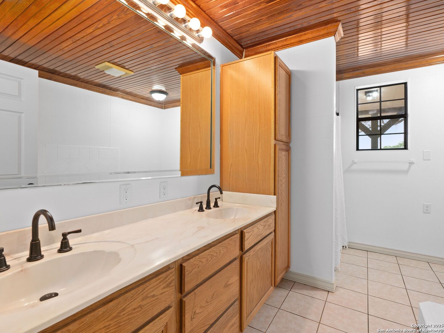 601 Wildflower Drive