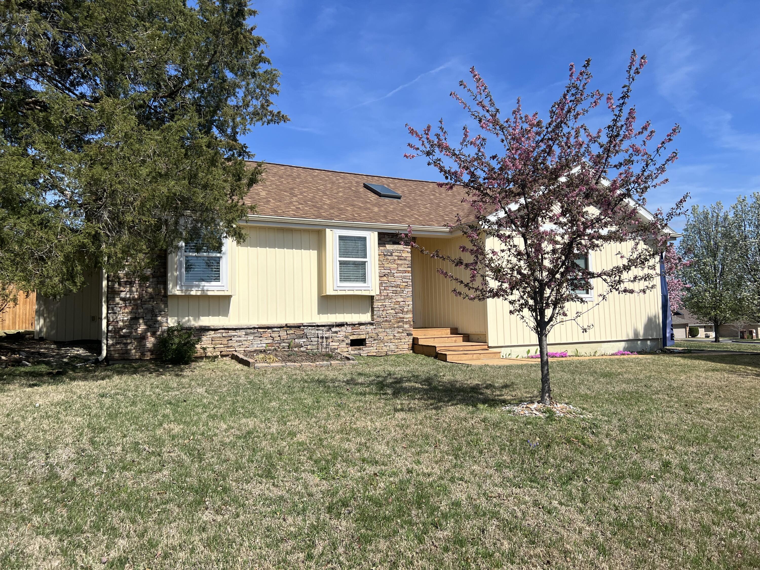 109 Lancashire Drive