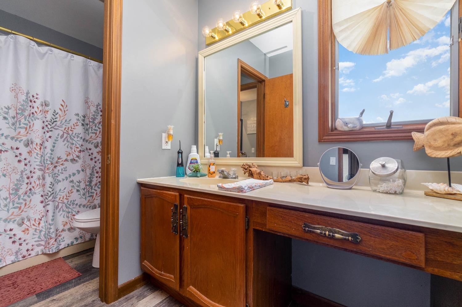 2588 Brookwood Drive