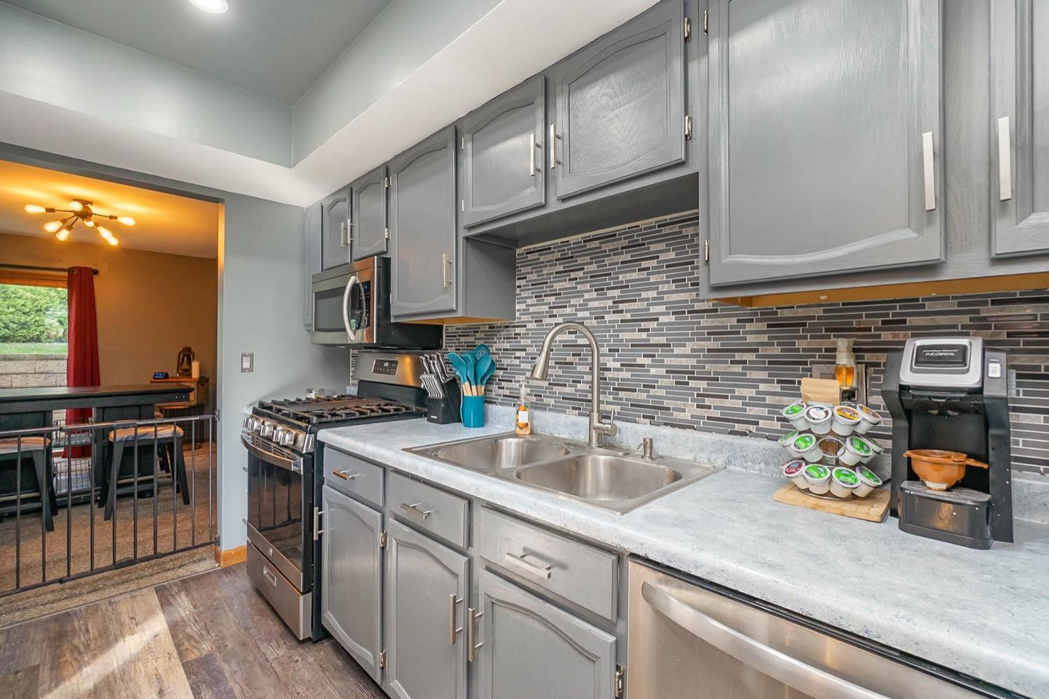 2588 Brookwood Drive