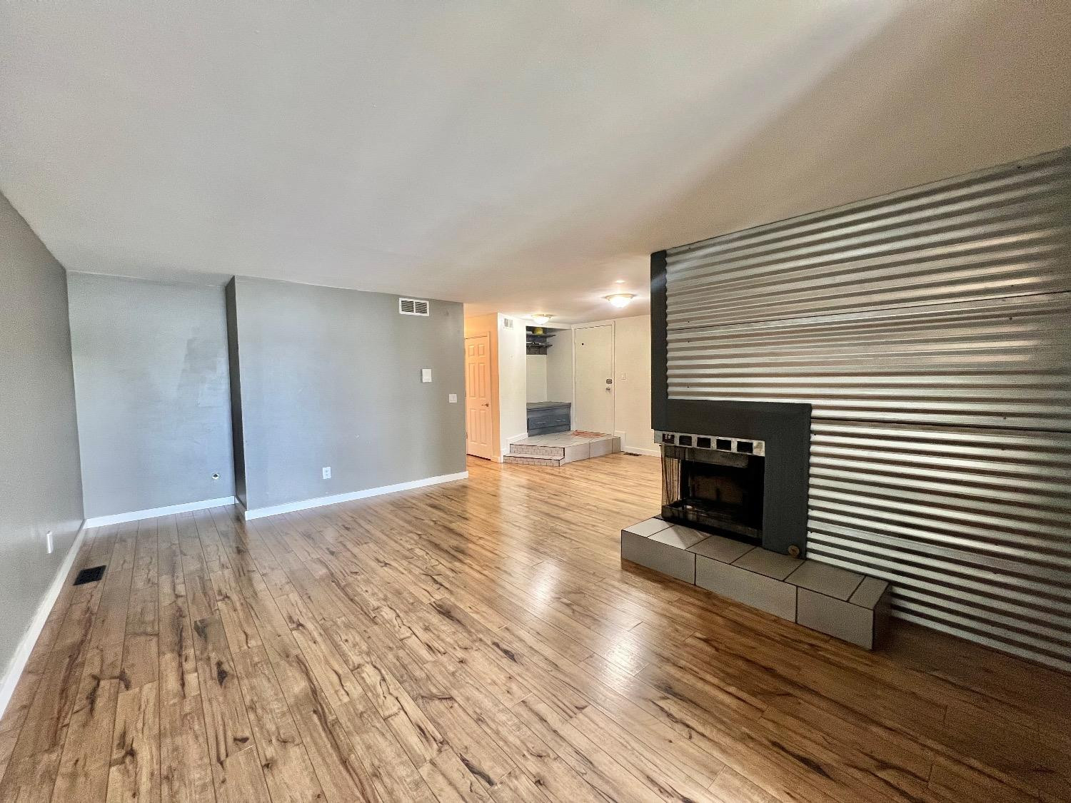 5010 Spinnaker Lane C