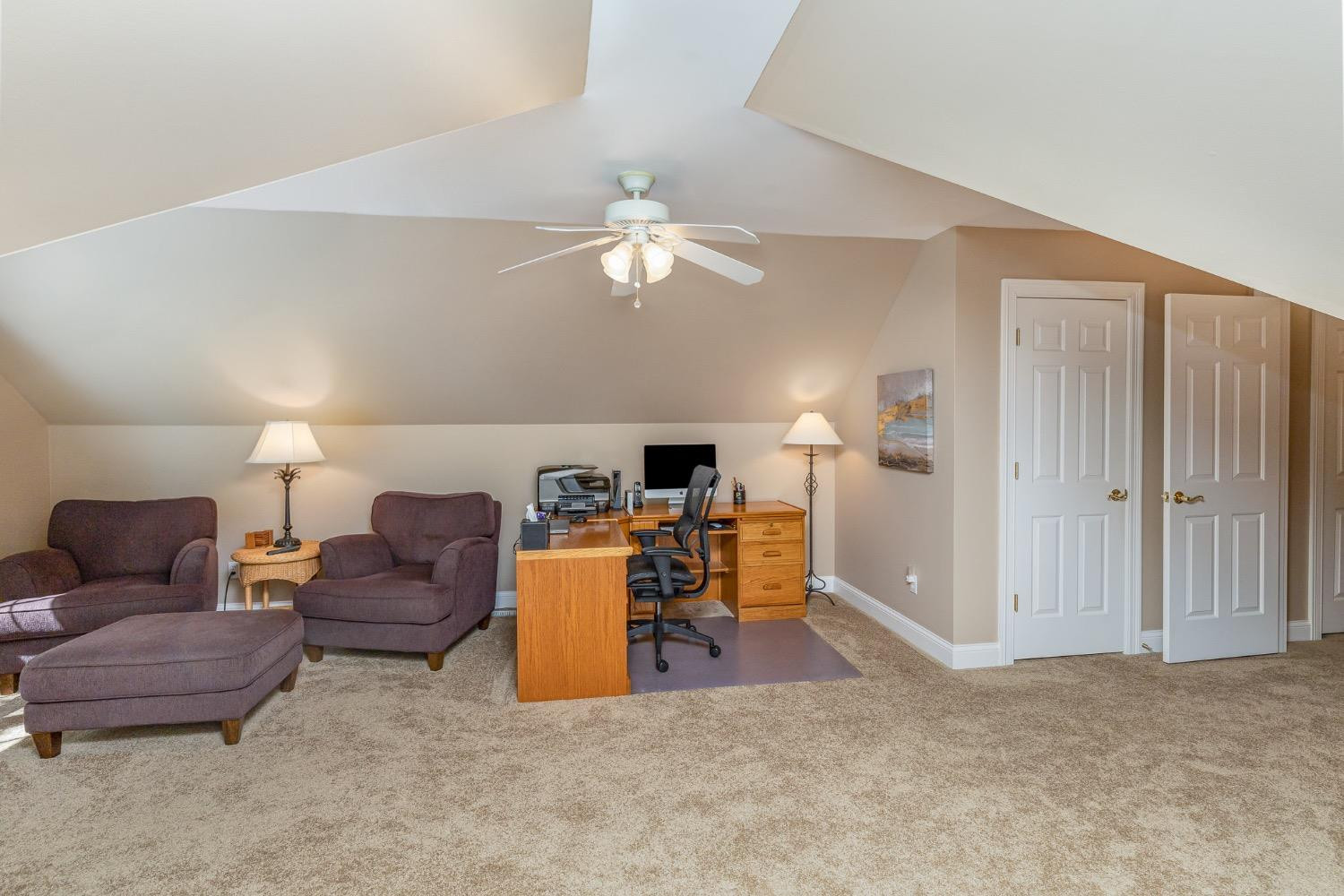 1062 Shoreline Road