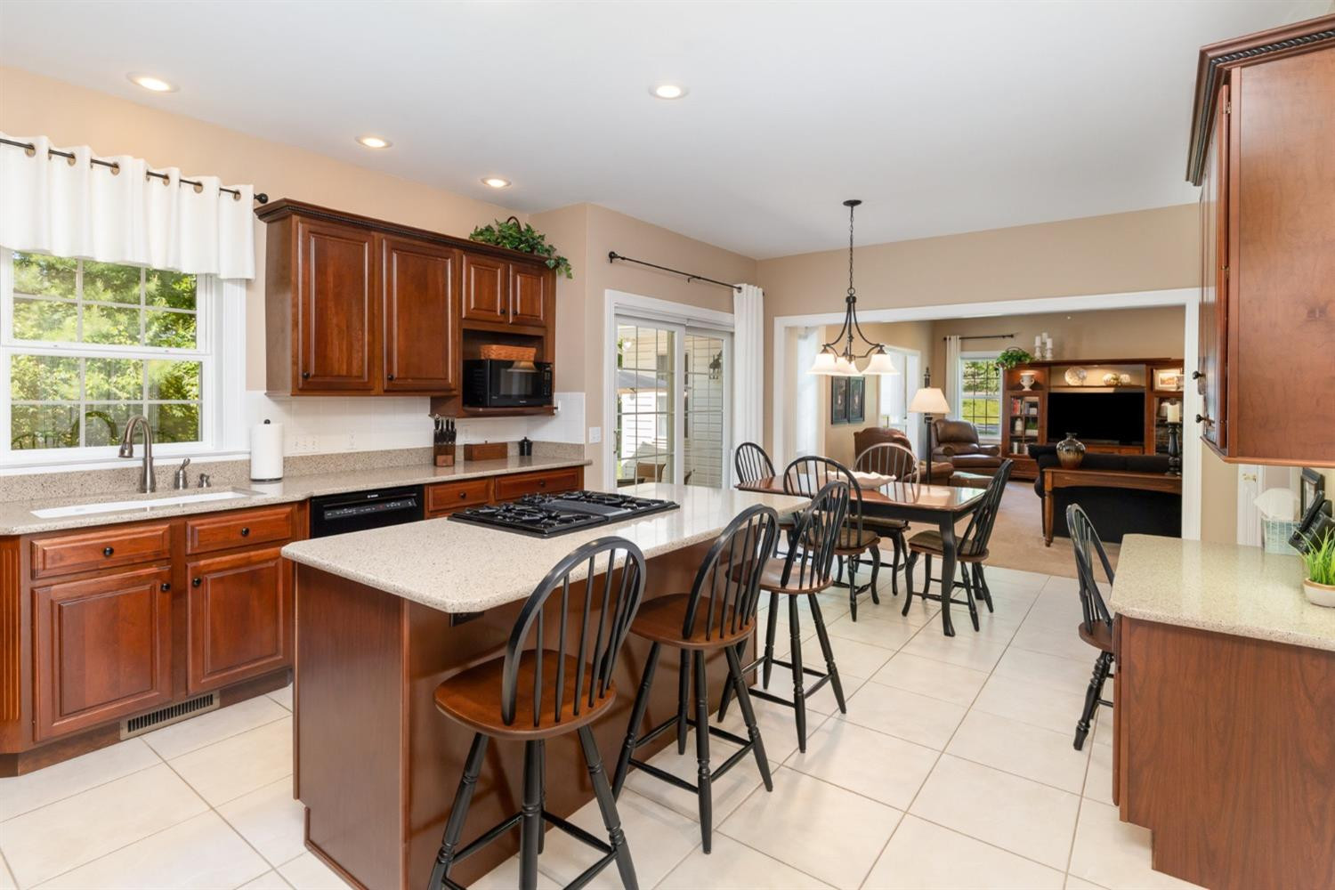 1062 Shoreline Road