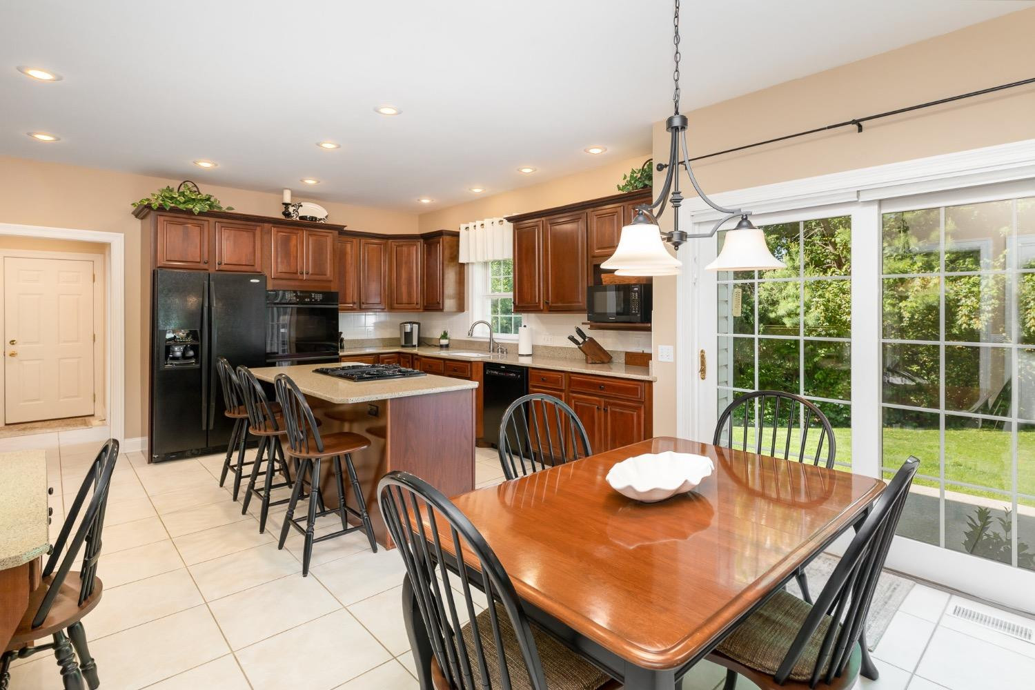 1062 Shoreline Road