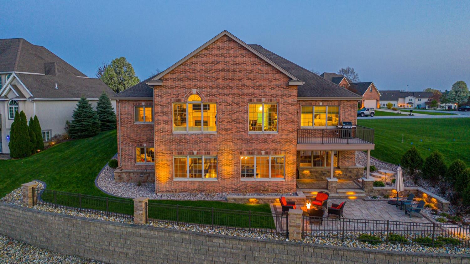 8200 Doubletree Court