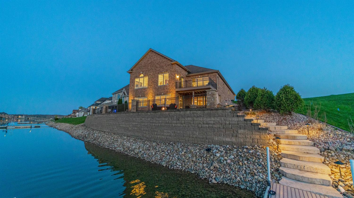 8200 Doubletree Court