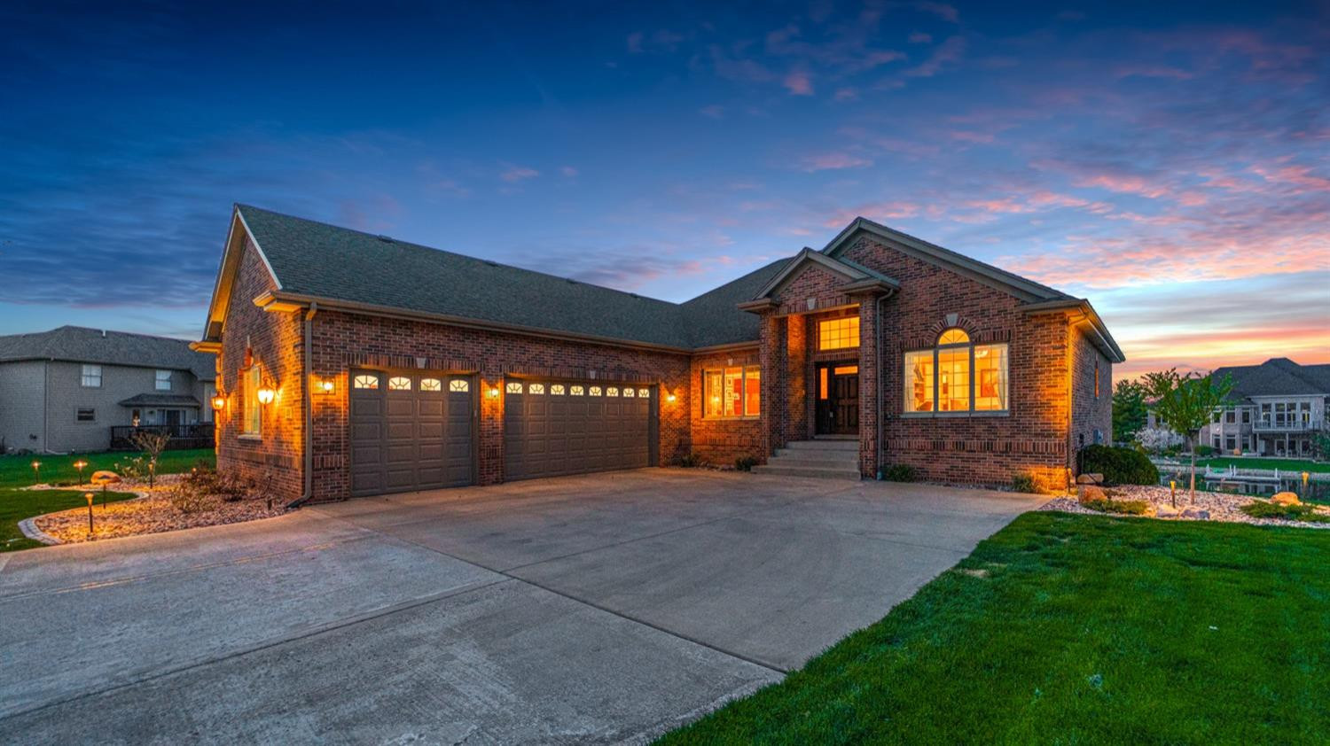 8200 Doubletree Court