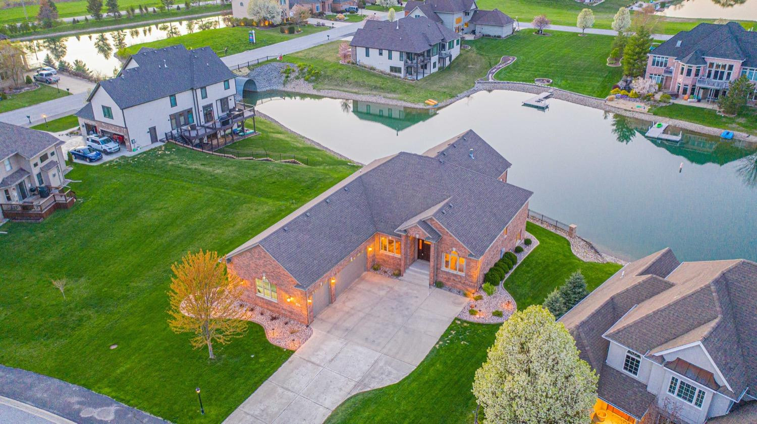 8200 Doubletree Court