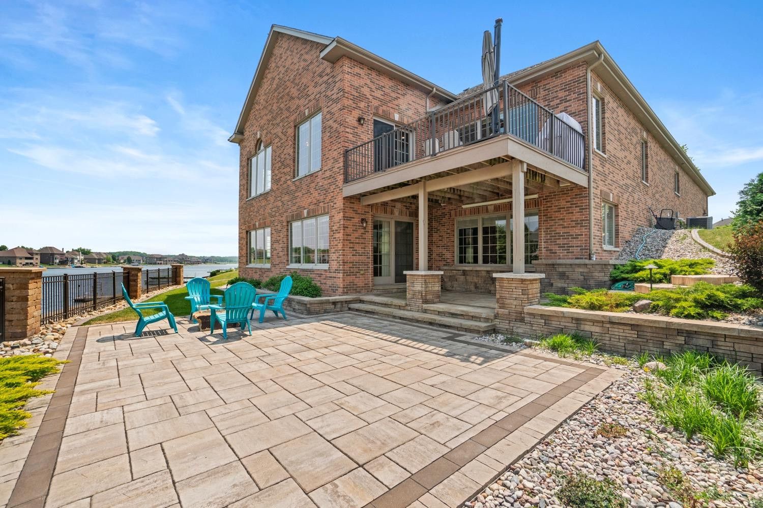 8200 Doubletree Court