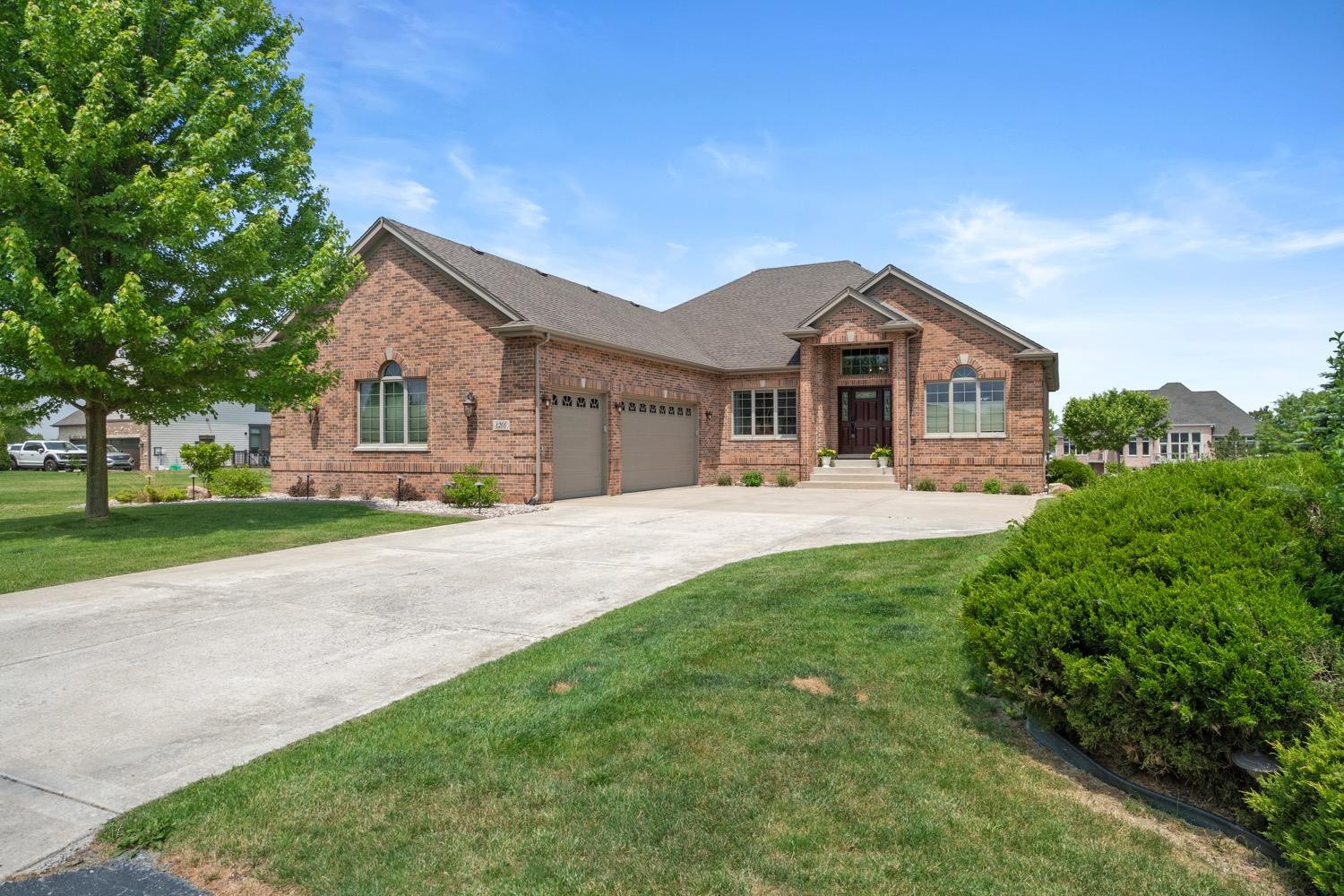 8200 Doubletree Court