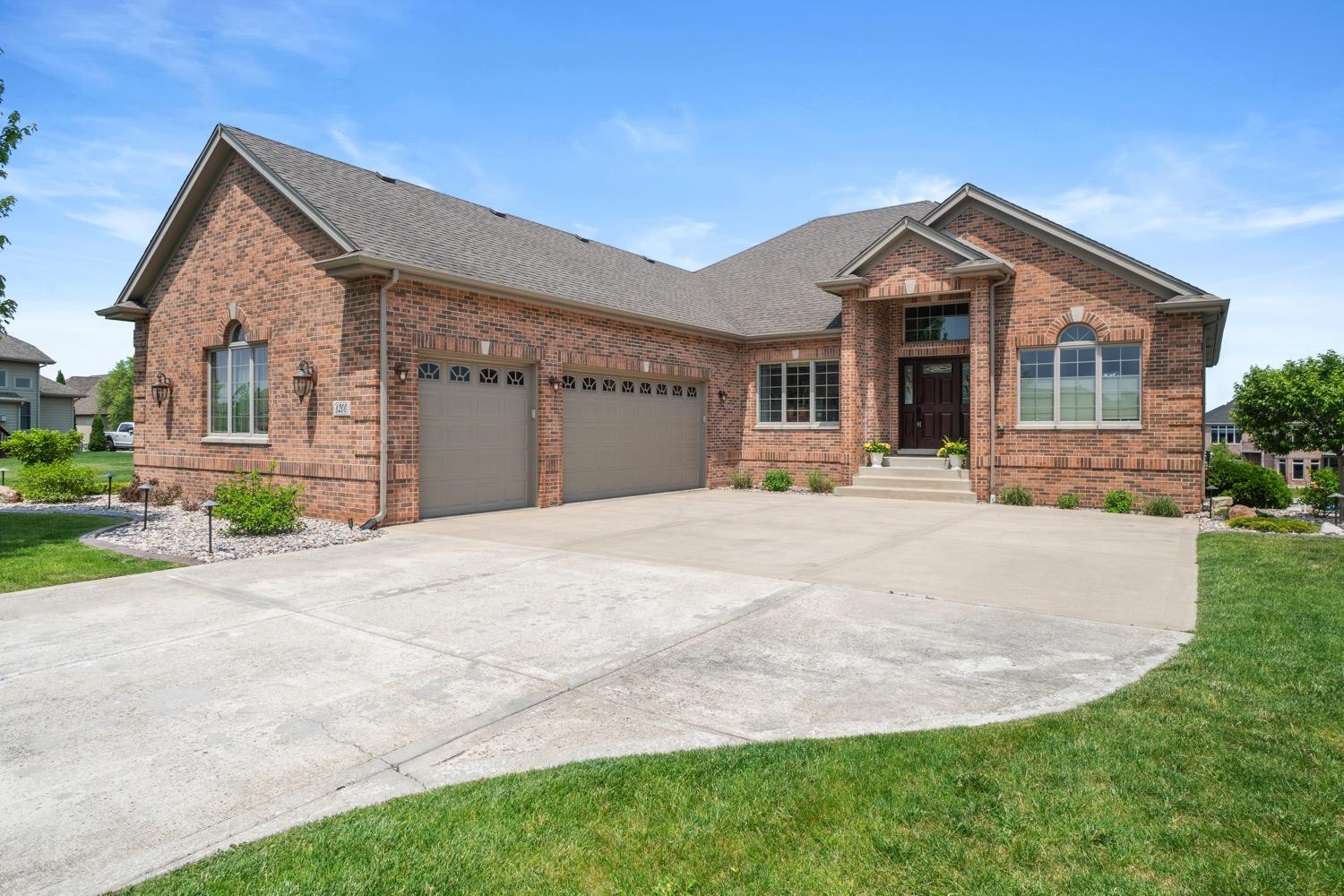 8200 Doubletree Court