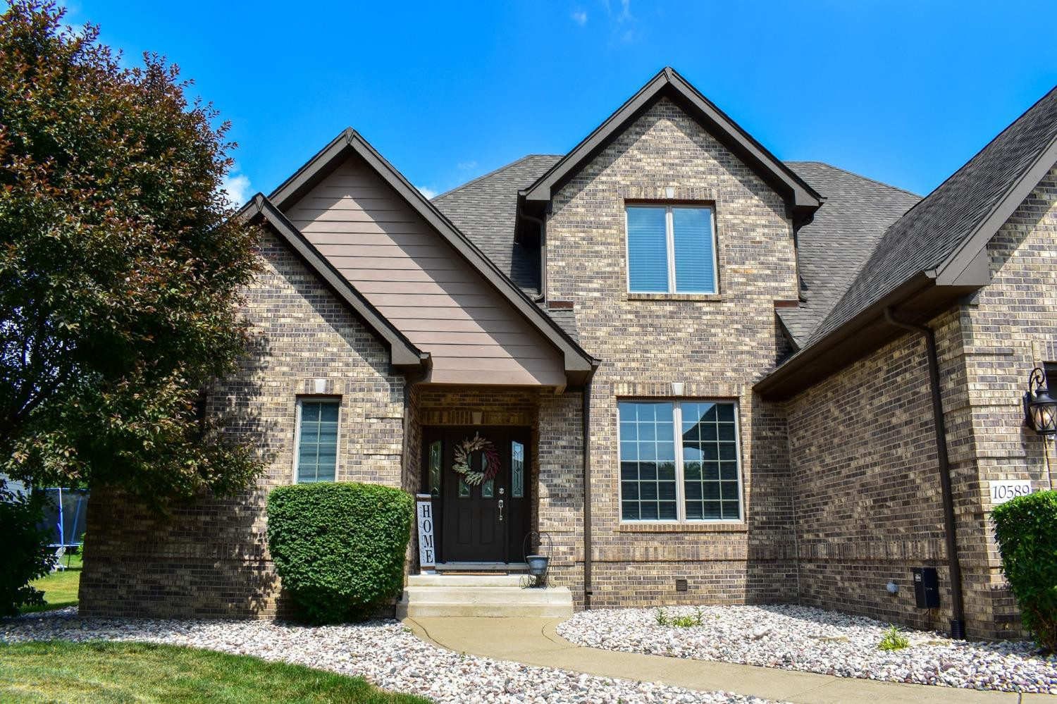 10589 Erie Drive