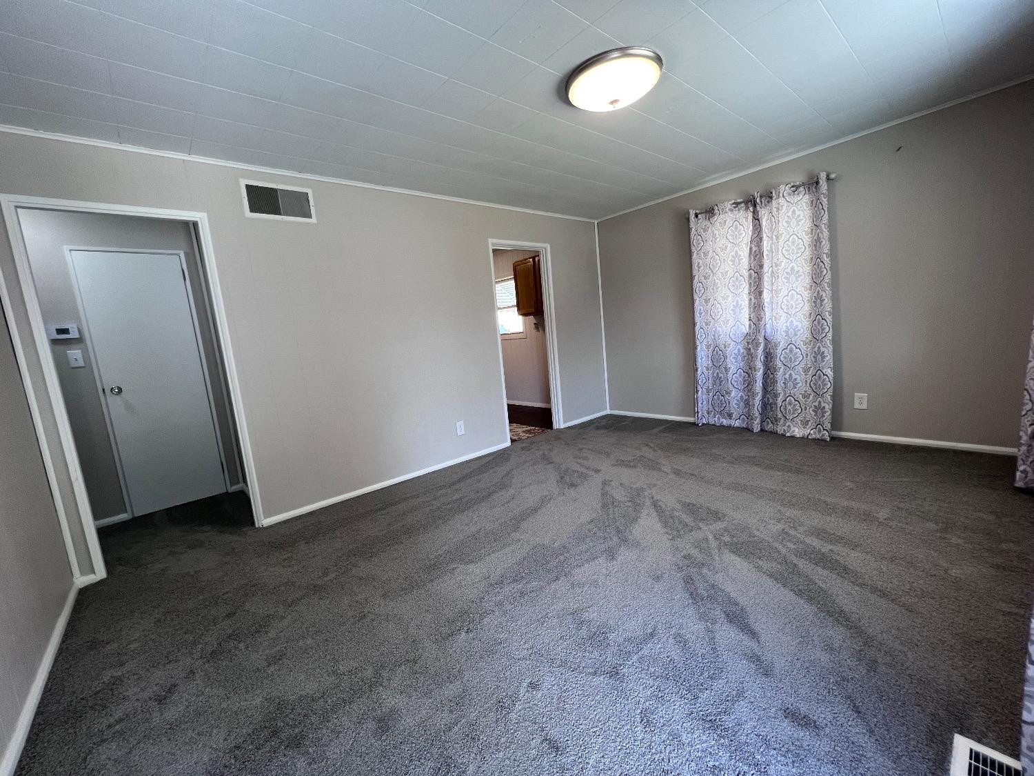 7605 Chestnut Avenue