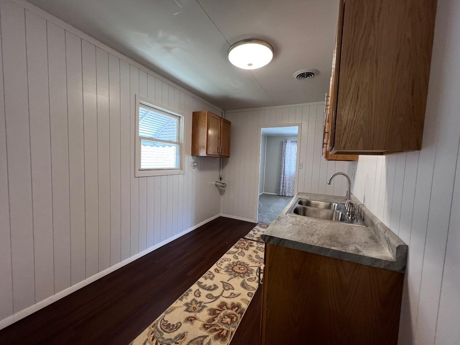 7605 Chestnut Avenue