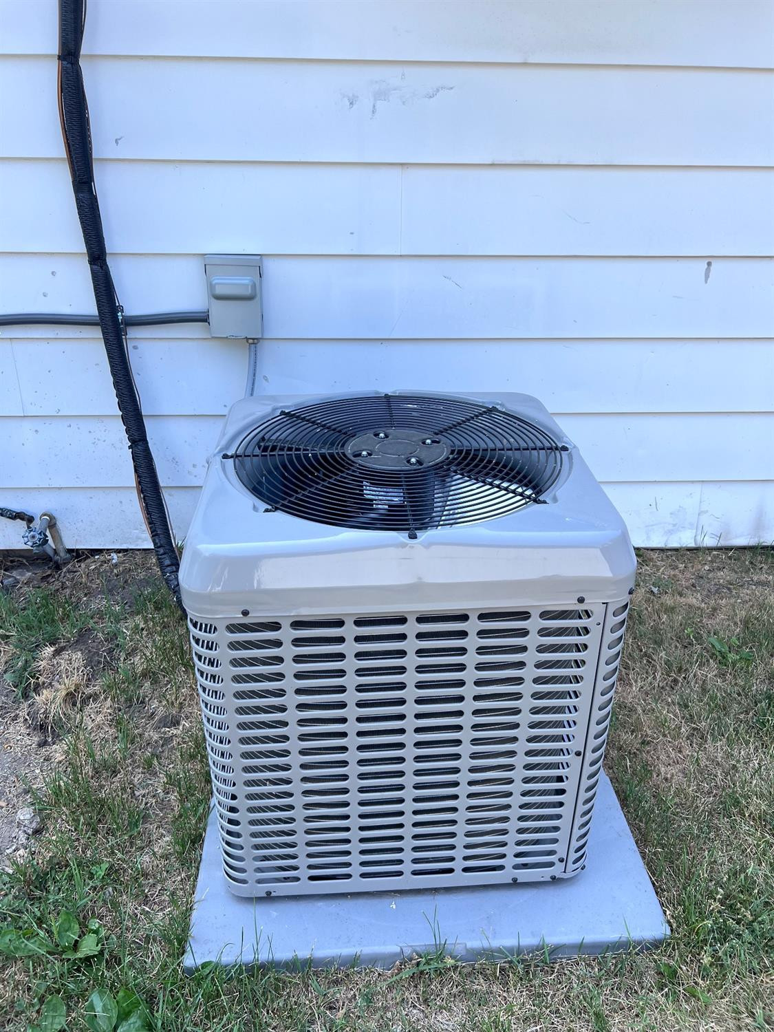 7605 Chestnut Avenue