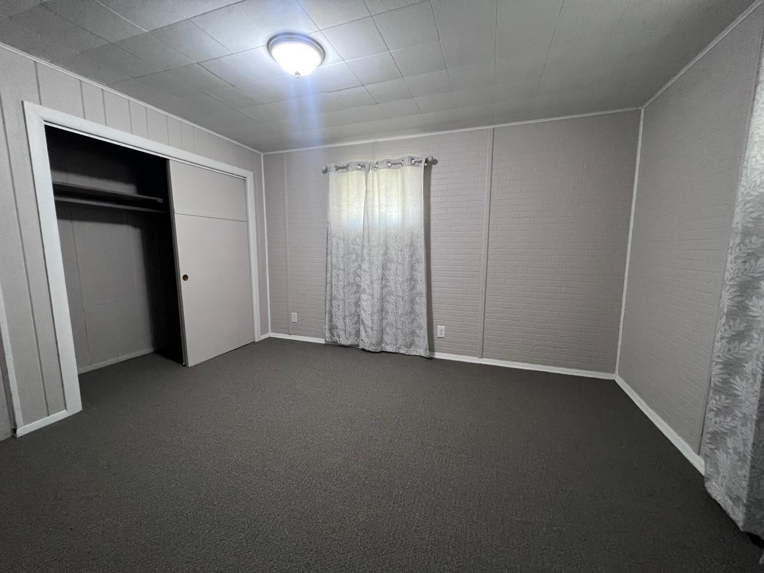 7605 Chestnut Avenue