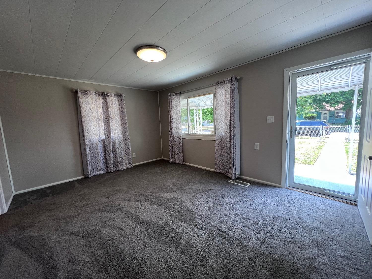 7605 Chestnut Avenue