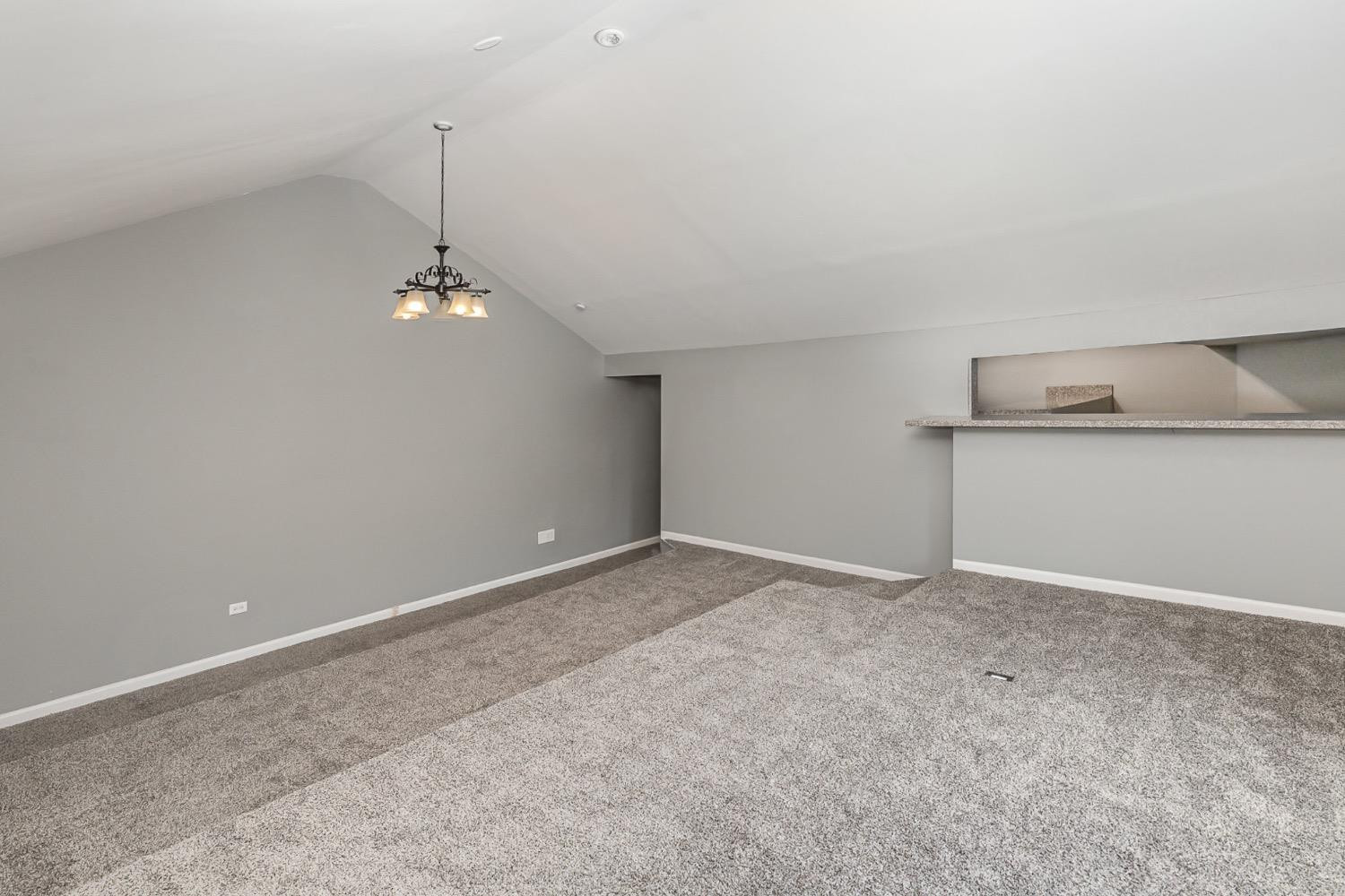 2212 Elm Tree Lane