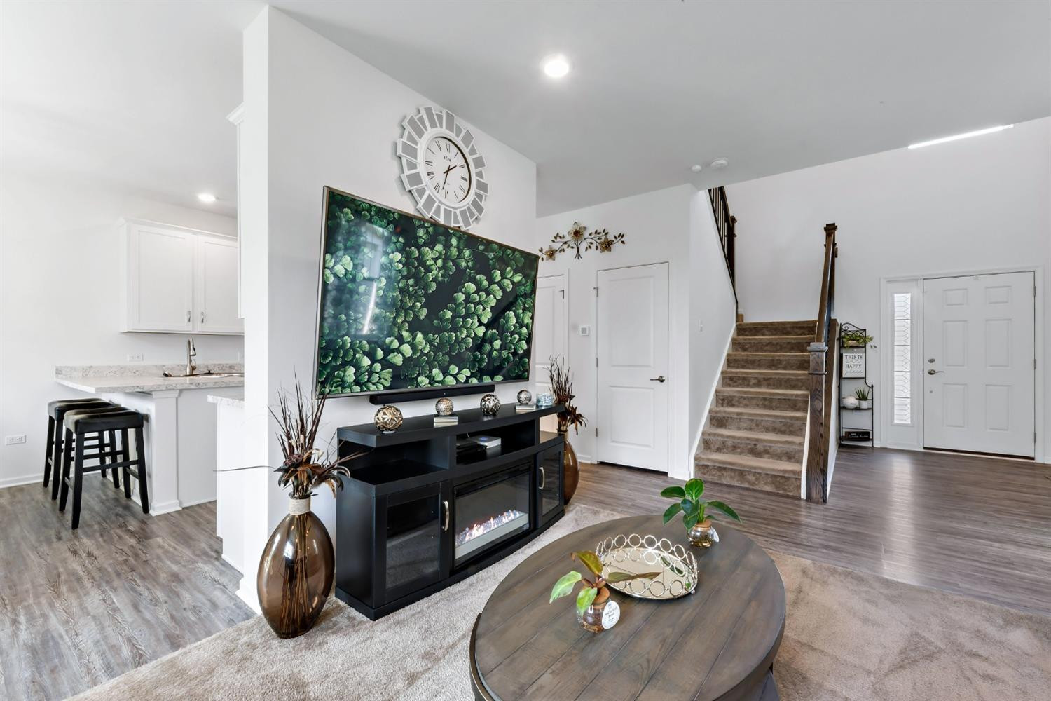 1837 E 110th Place