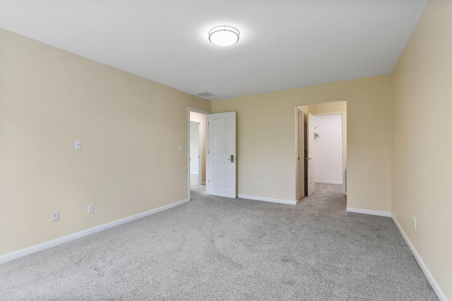 5050 Spinnaker Lane C