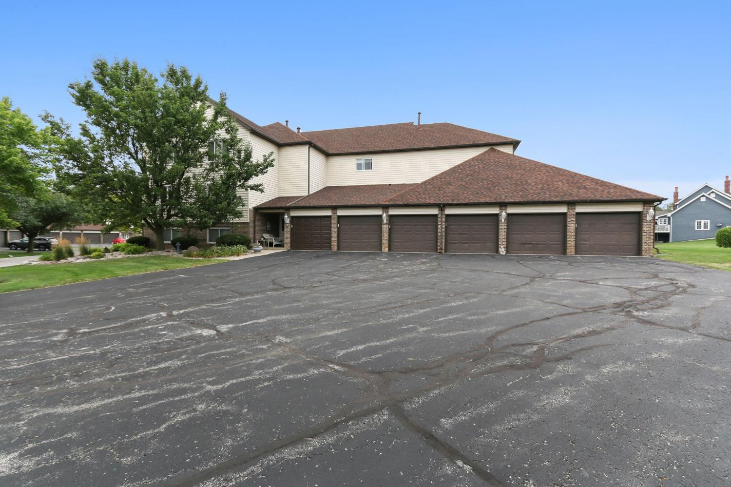 5050 Spinnaker Lane C